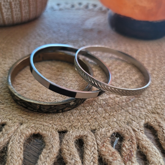 🔥2/10$VTG Bangle bundle!! - Picture 2 of 5